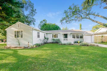 1524 W RIVER SHORE WAY TAMPA, FL 33603